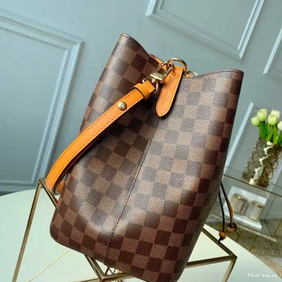 Frstbag ru LOUIS NÉONOÉ VUITTON 0626
